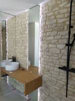 Notre zone d'activité pour ce service Découpe d'une pièce de verre avec finition sur-mesure pour usage décoratif ou sécurité avec installation propre rapide et devis gratuit